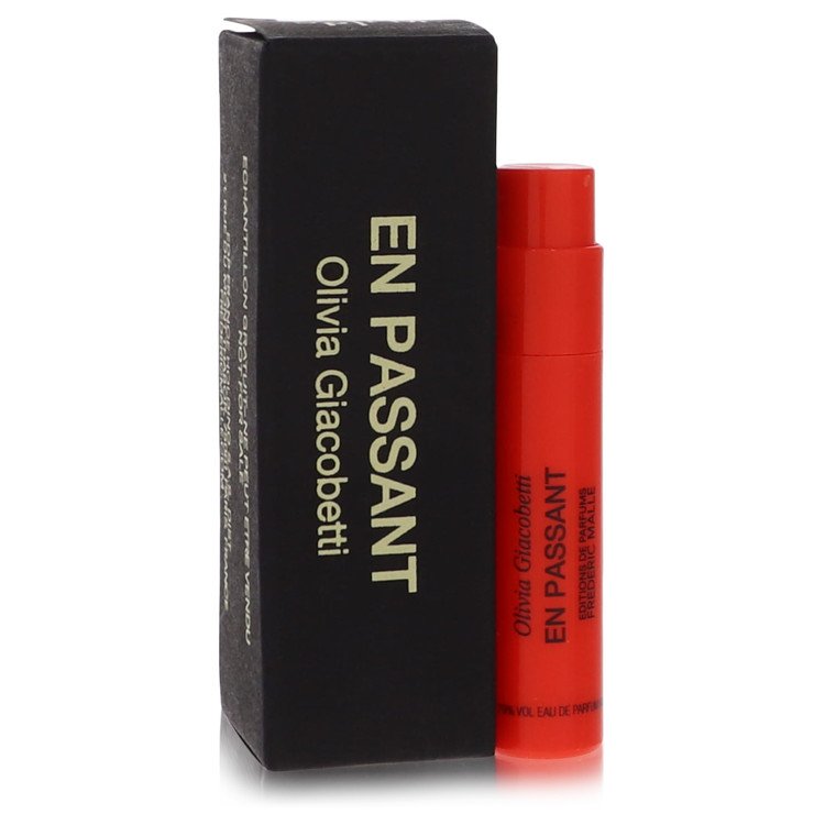 En Passant by Frederic Malle Vial (Sample) .04 oz | Women Collection by AAA Beauty - Premium Women Perfume and Cologne | AAA Beauty