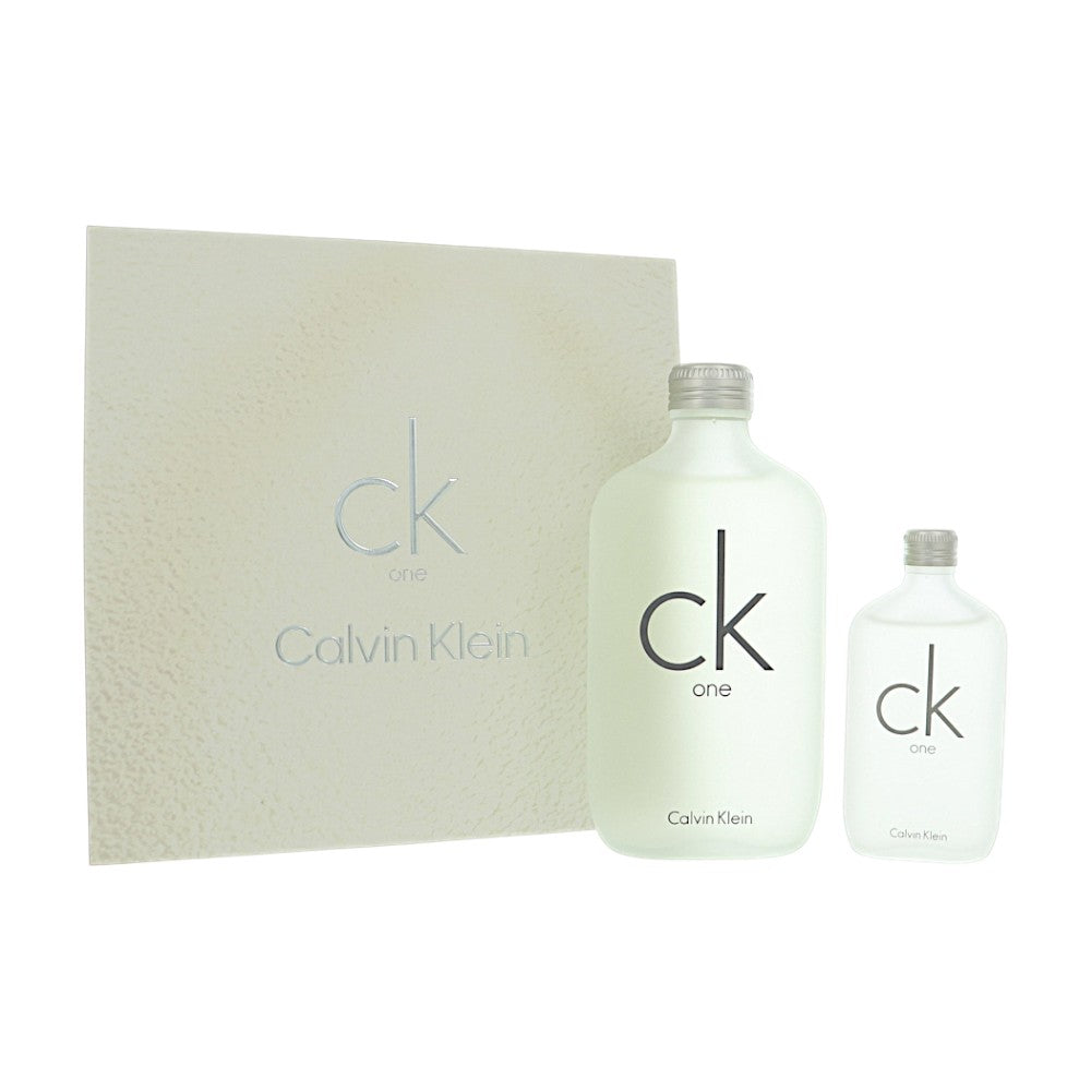 Ck One by Calvin Klein 6.7 Oz Eau De Toilette Gift Set for Unisex