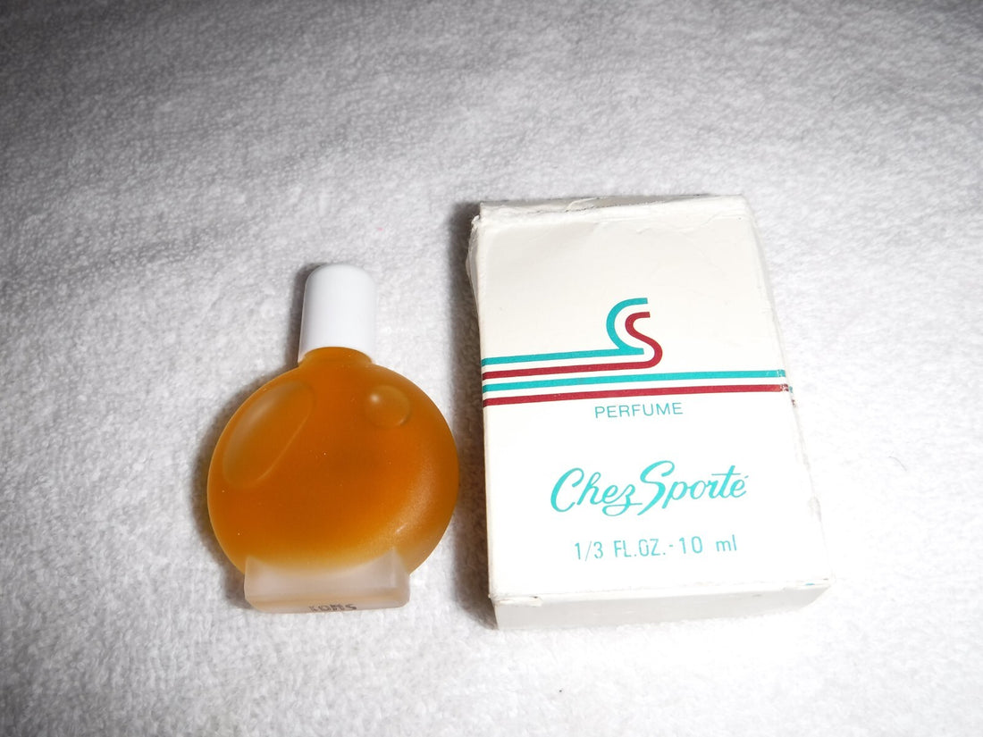 Chez Sporte Unisex Perfume 0.33 Oz ( 10 Ml ) Cologne by Chez Sporte for Men